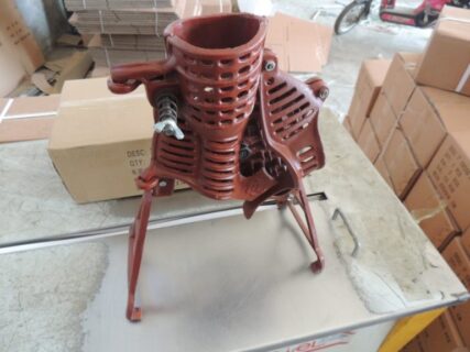 hand-corn-sheller